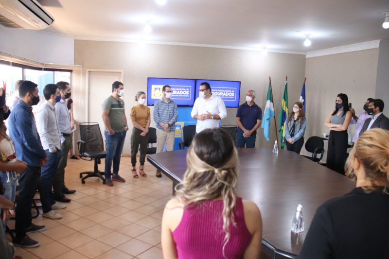 Novo Conselho Municipal da Juventude toma posse