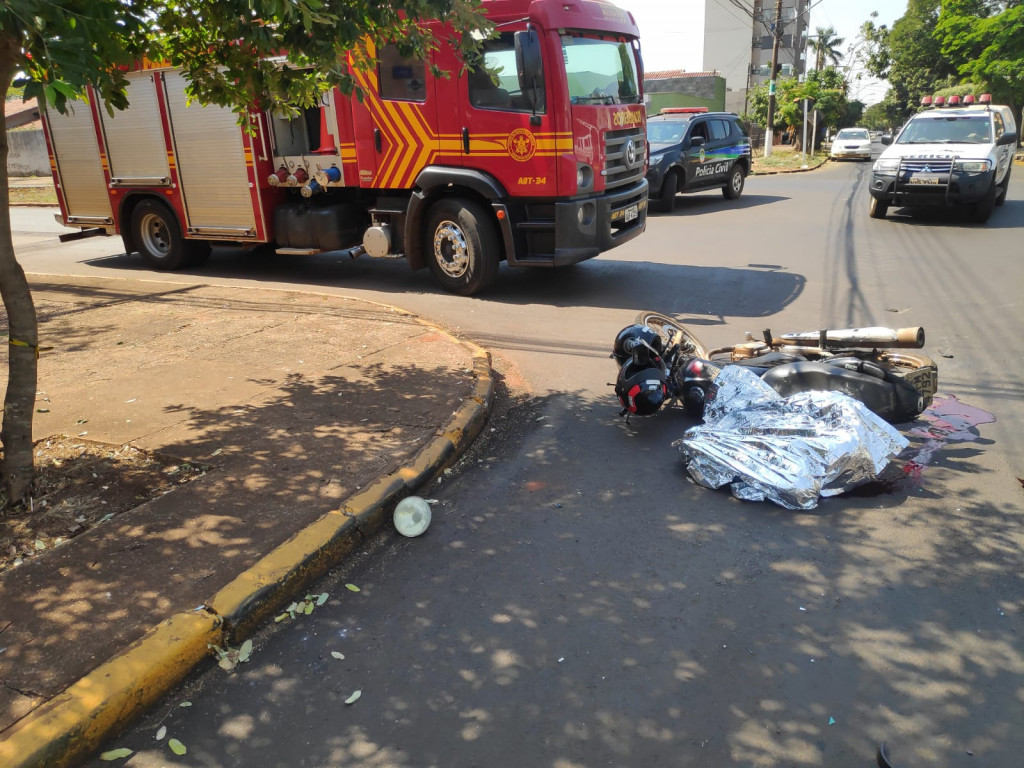 Empresária cruza preferencial e mata motociclista em Dourados