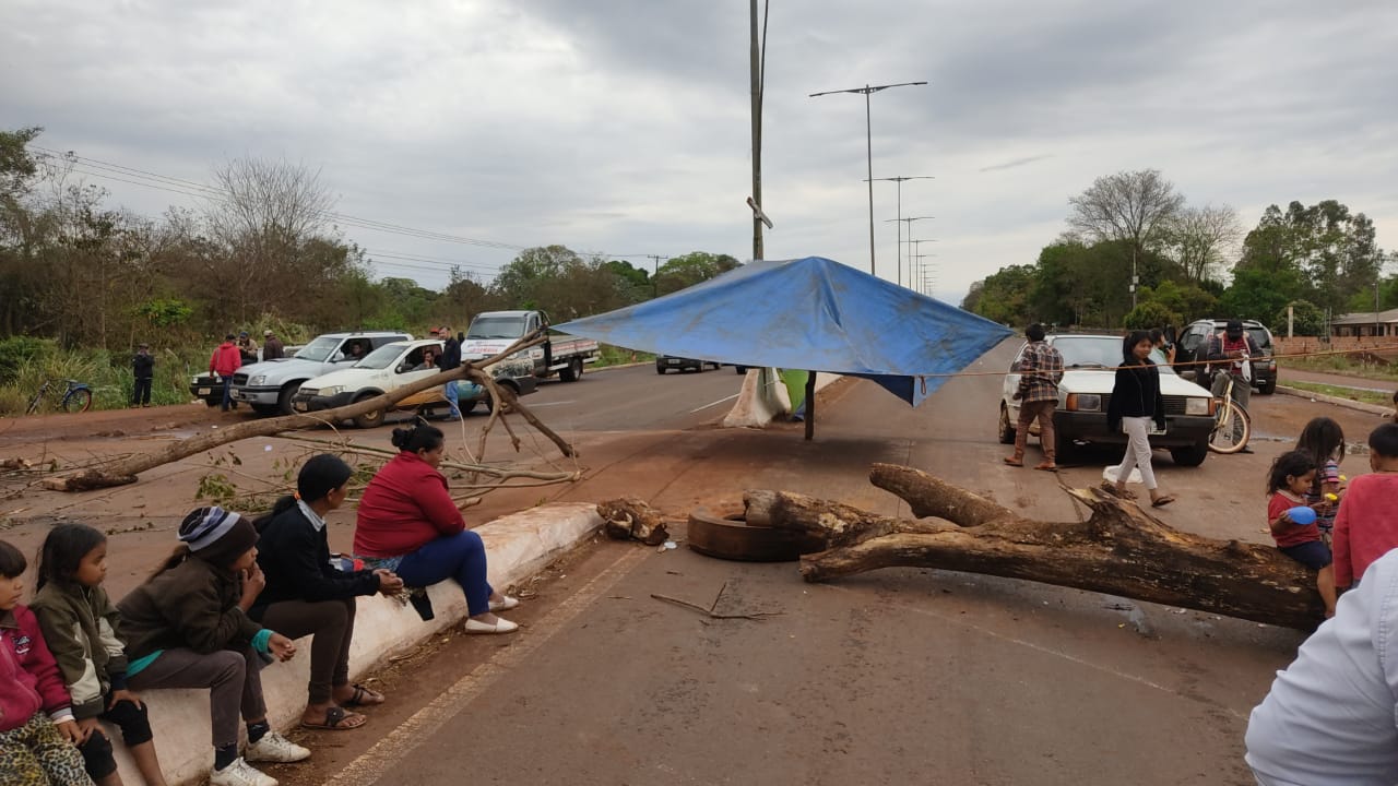 Com votação no STF só dia 15, índios suspendem protestos em rodovias de MS