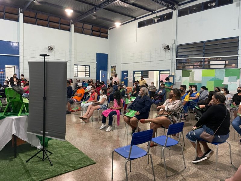 100 pessoas aderem a primeira palestra do Programa Recalcula