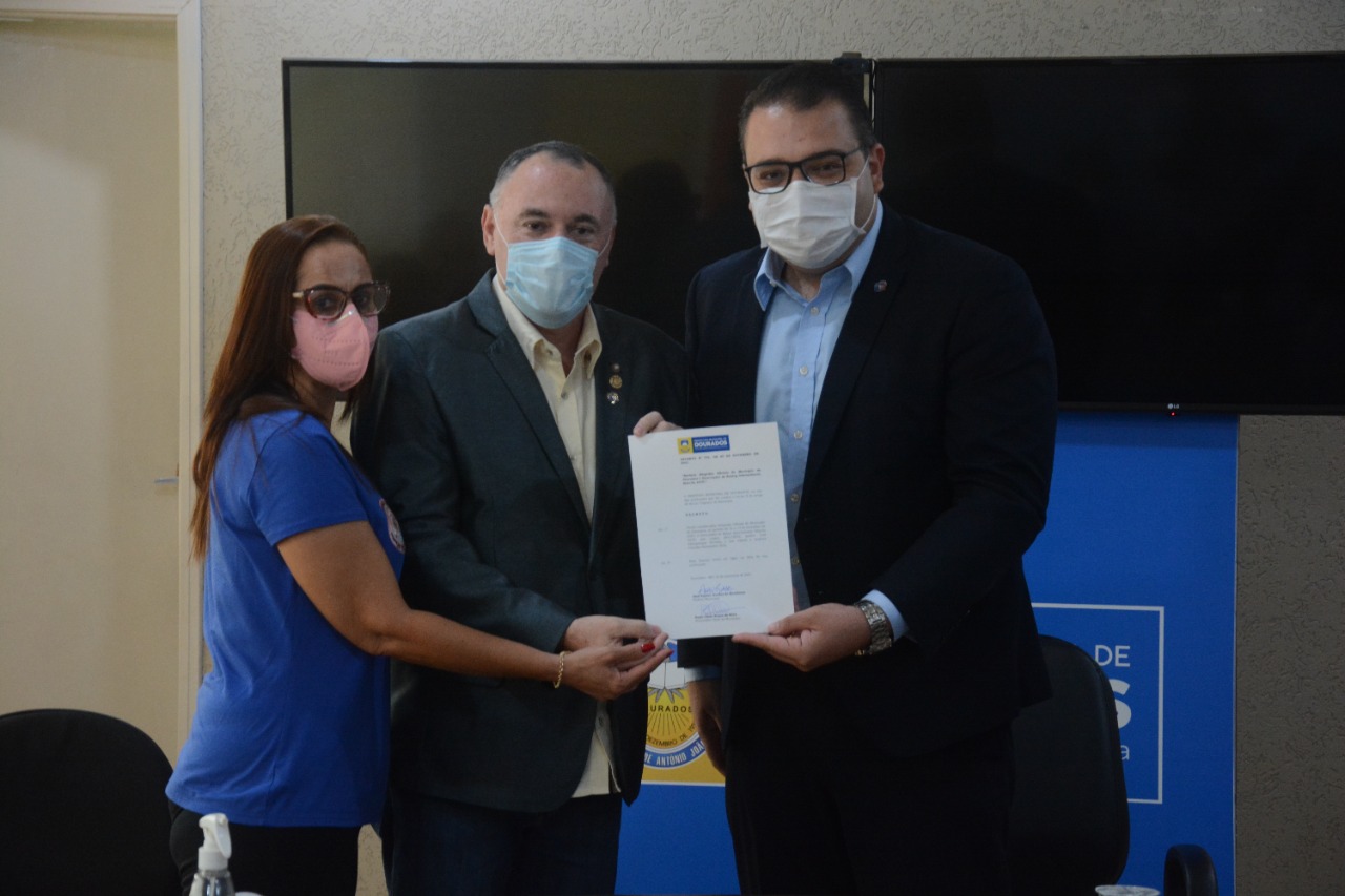 Alan Guedes recebe governador distrital do Rotary Club