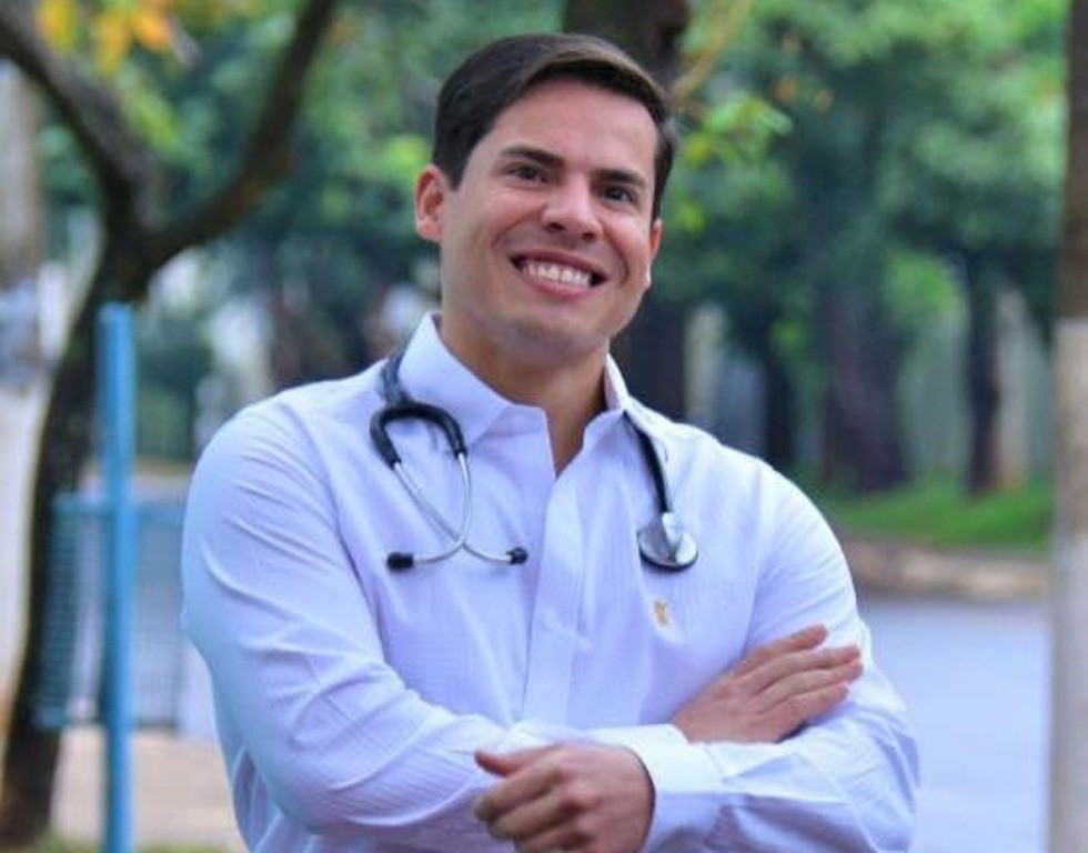 Médico, Diogo Castilho é demitido por não cumprir expediente no HU