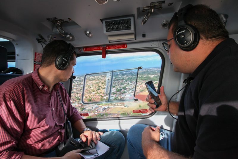 Alan Guedes sobrevoa cidade para mapear novas obras em Dourados