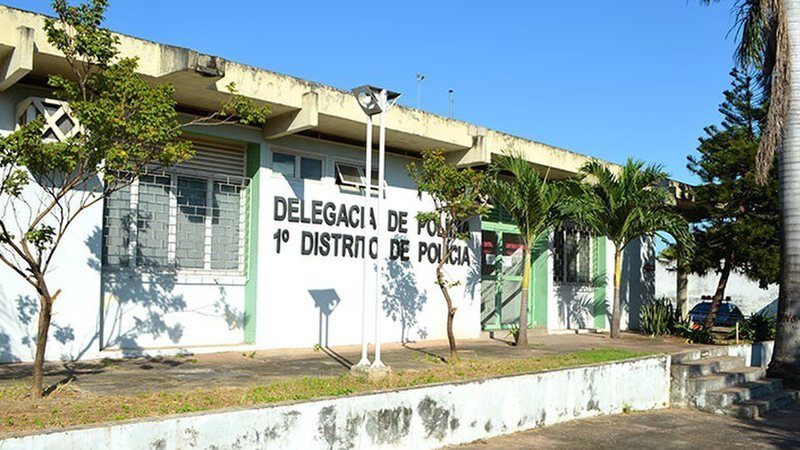 Mulher procura pai de santo para livrar mãe de cadeia, perde R$ 20 mil e é agredida em MS