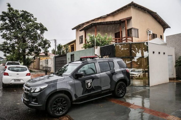 Gaeco cumpre mandados durante operação contra advogados em Campo Grande