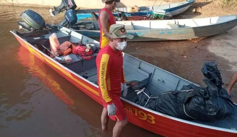 Bombeiros localizam corpo de pescador que caiu no Rio Taquari