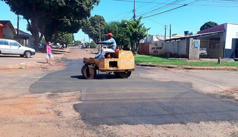 Vereador Cemar Arnal destaca recuperação em ruas do Jardim Água Boa