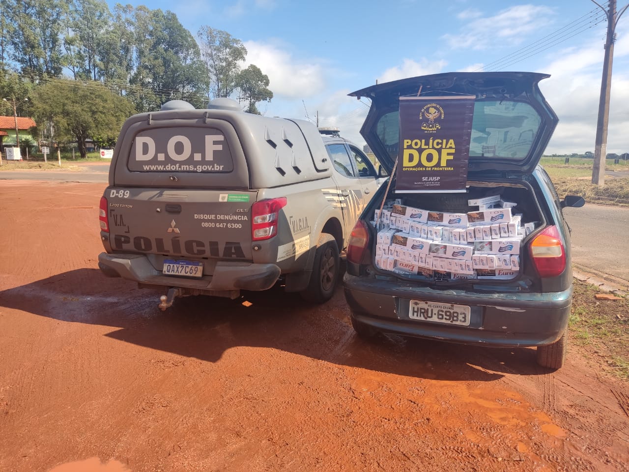 Carro abarrotado de cigarro do Paraguai é apreendido na área rural de Ponta Porã