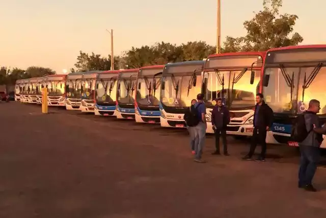 Campo Grande amanhece sem transporte coletivo