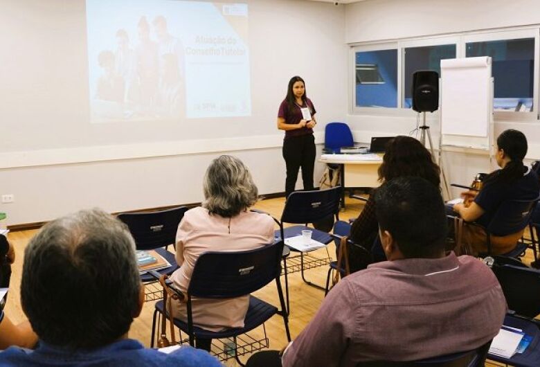 Bonito e mais sete municípios recebem capacitação para conselheiros tutelares