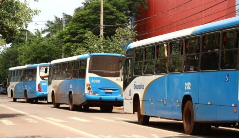 Ônibus será gratuito para a Festa Junina de Dourados; veja como vai funcionar