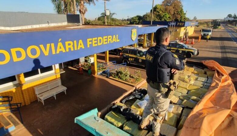 Após pegar 8t de maconha na divisa de MS com Goiás, homem é preso