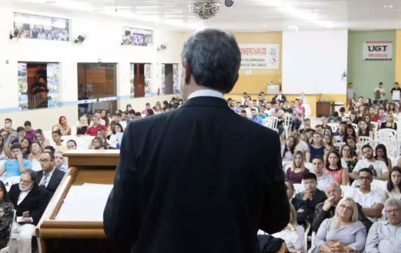 Calendário eleitoral: pré-candidatos podem fazer propaganda nos partidos para serem indicados