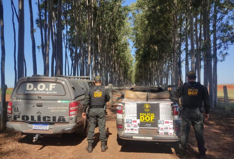 Carro abarrotado com cigarros contrabandeados é apreendido