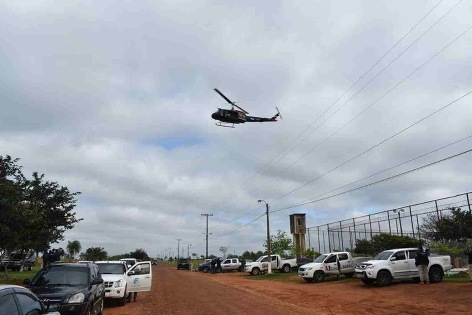 Com ajuda de helicópteros e mais de 300 homens, polícia paraguaia recaptura 28 fugitivos do PCC