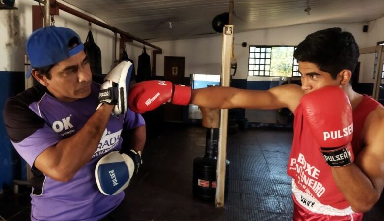 Instituto Gibi é bicampeã do Sul-mato-grossense de Manoplas de Boxe