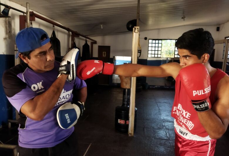 Instituto Gibi é bicampeã do Sul-mato-grossense de Manoplas de Boxe