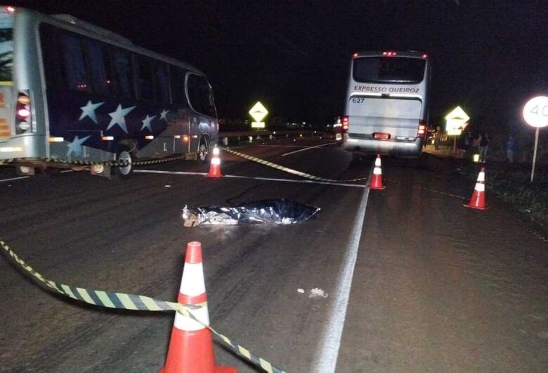 Adolescente morre atropelado por ônibus na BR-163