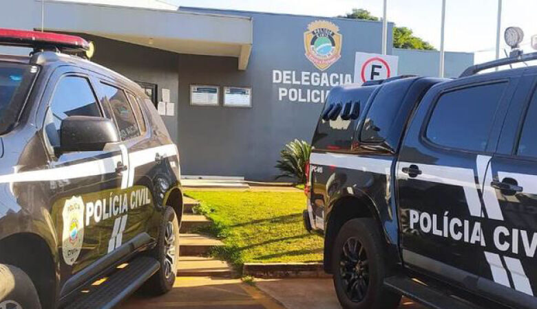 Ciclista tenta se esconder em matagal e acaba preso com maconha