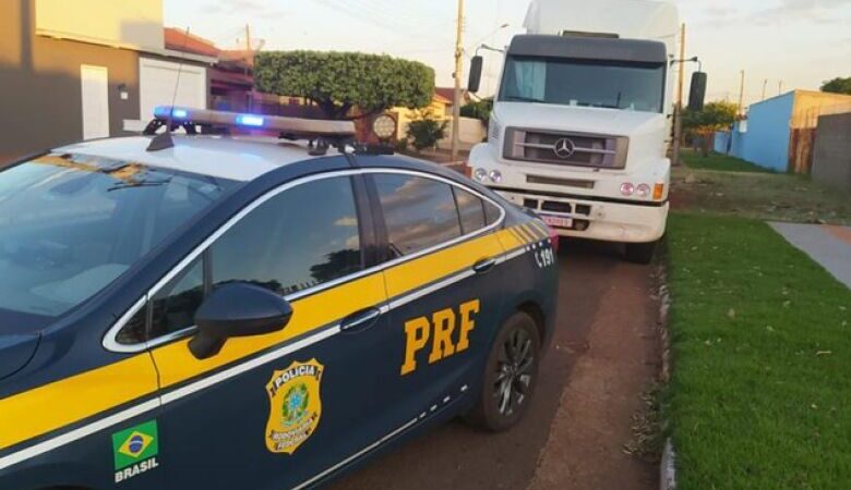 Homem tem casa invadida e é ferido por dupla com golpes de faca em Dourados