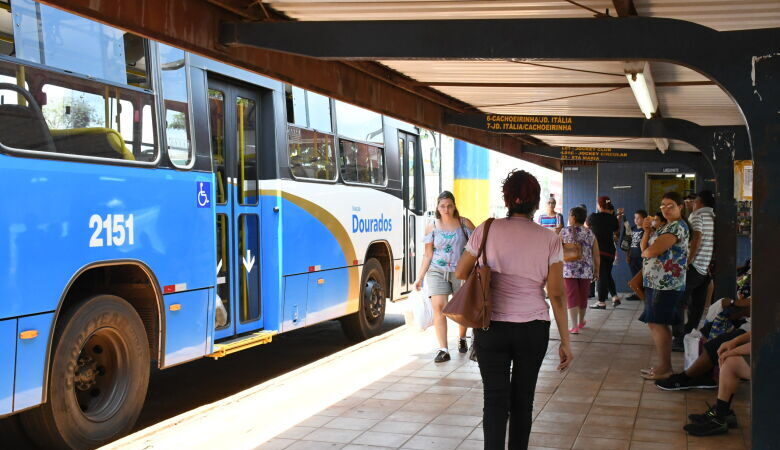 Eleitores de Dourados voltam a ter transporte coletivo gratuito no segundo turno