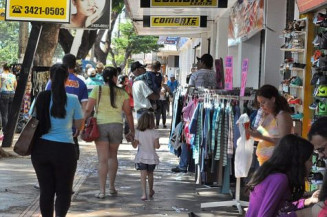 Veja o ‘abre e fecha’ durante o feriadão em Dourados