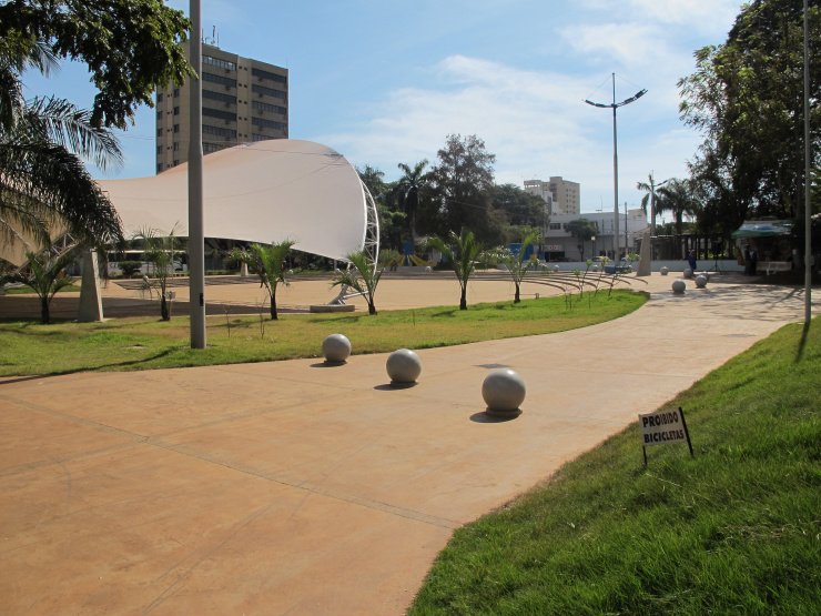 Ação na praça vai divulgar ações do Censo em Dourados