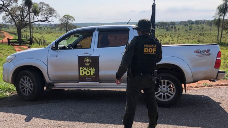 Jovem é presa em ônibus com droga que levaria para capital