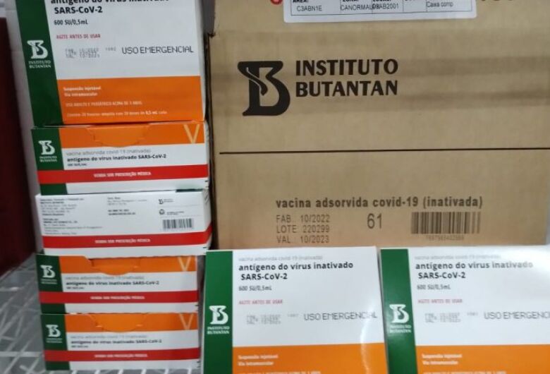 MS recebe 6,5 mil doses de Coronavac para crianças de 3 a 11 anos