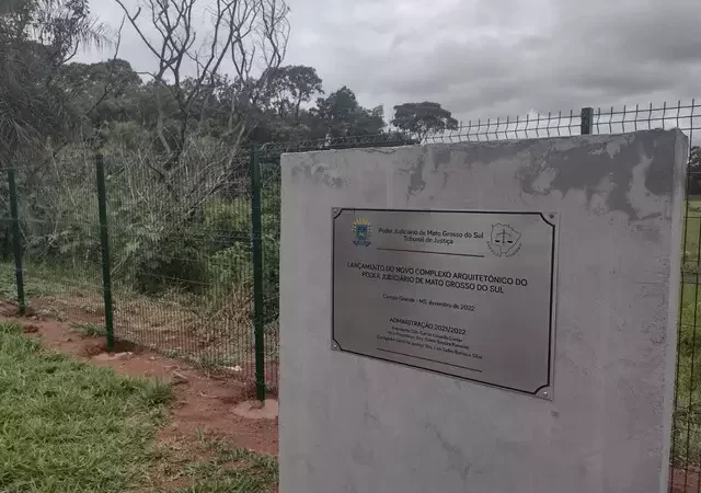 TJ suspende projeto de novo palácio em área verde