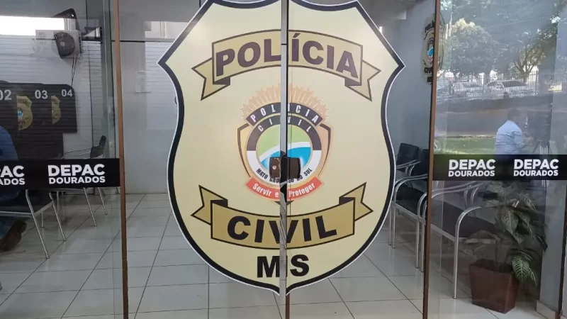 Após apontar arma para cabeça de mulher, policial da reserva é preso em Dourados