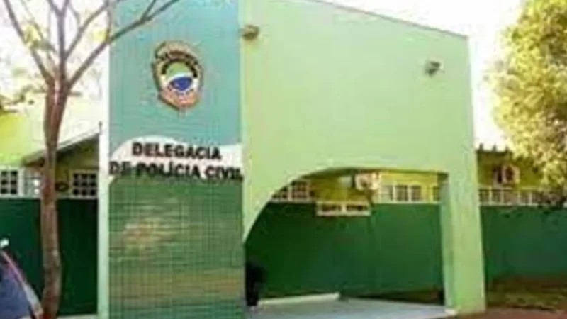 Vizinho oferece balas a menina de 9 anos e a estupra em cidade MS