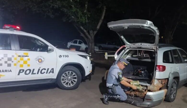 Morador de Dourados é preso com 42 tabletes de pasta base de cocaína em rodovia de SP