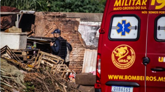 Catador de reciclagem é ‘acordado’ por homem a golpes de faca