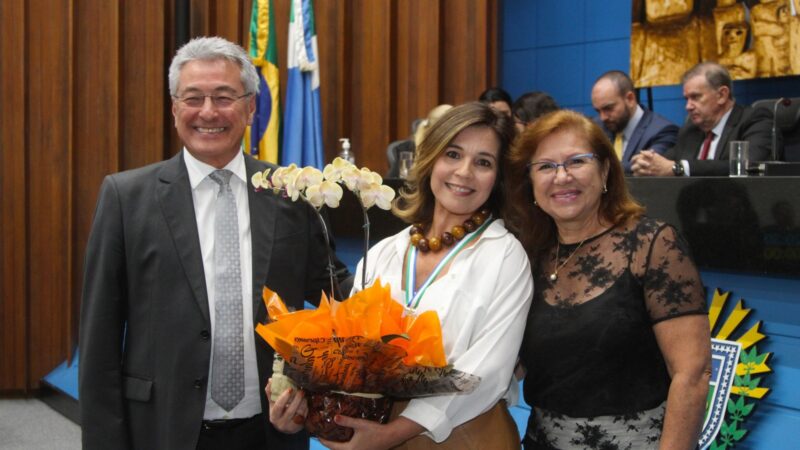 Deputado Hashioka homenageia grande expoente de Nova Andradina no Dia do Artesão