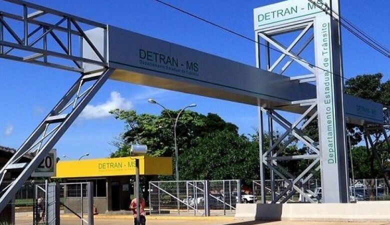 Detran-MS inicia março com leilões de veículos conservados e sucatas aproveitáveis