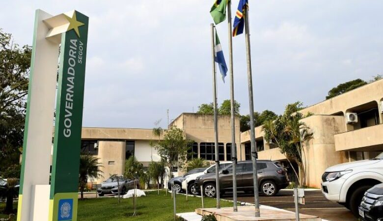 Governo decreta ponto facultativo no Estado na próxima quinta