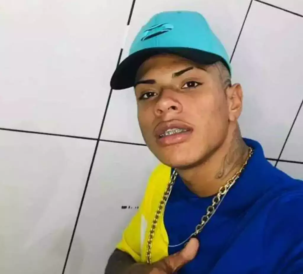 Jovem é morto após atirar contra policiais