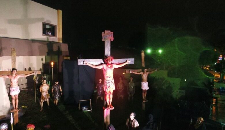 Paróquia Nossa Senhora de Fátima encena a Paixão de Cristo na sexta-feira