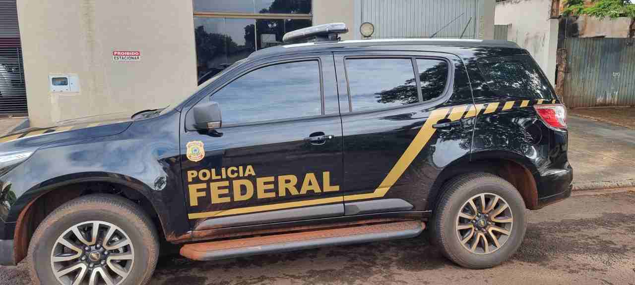 Polícia Federal cumpre mandados judiciais contra pedofilia em Dourados