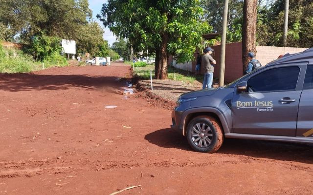 Homem é encontrado morto seminu com ferimentos no corpo em Dourados