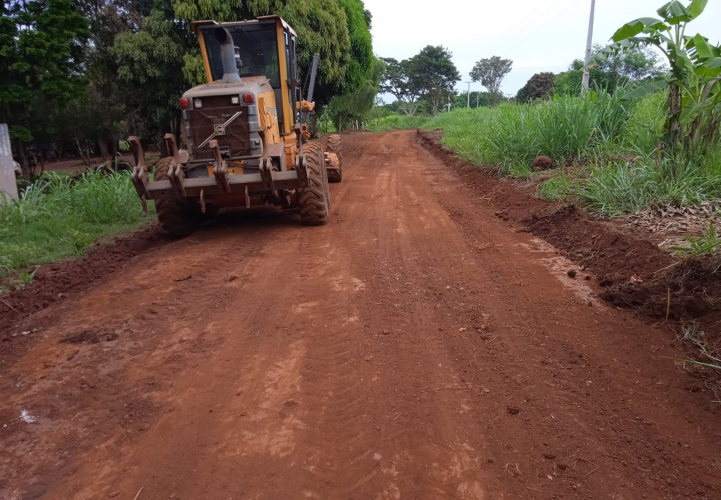 Prefeitura de Dourados realiza 163 quilômetros de patrolamento rural