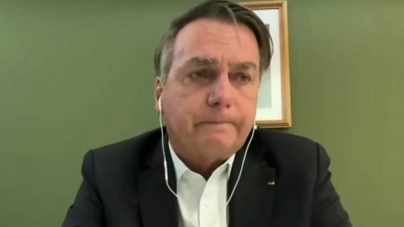 Casa de Jair Bolsonaro é alvo da PF em operação contra fraude em dados de vacina