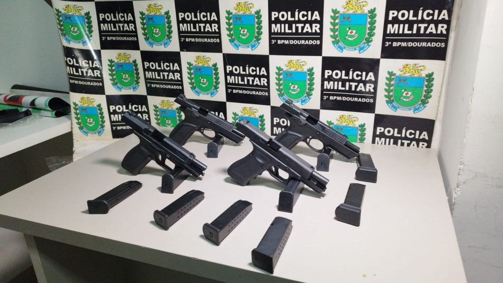 Dupla carioca é presa em Dourados com 4 pistolas e 10 carregadores adquiridas na fronteira