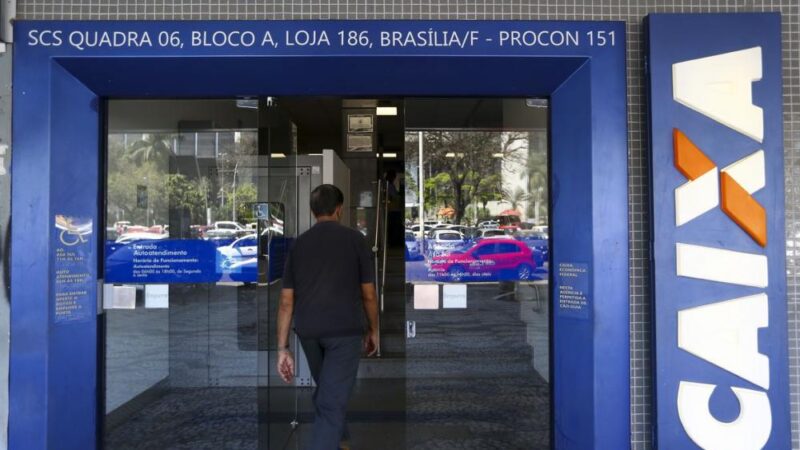 Caixa libera abono salarial para nascidos em setembro e outubro