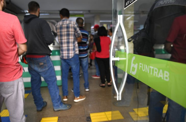 Semana começa com 288 vagas de emprego em Dourados