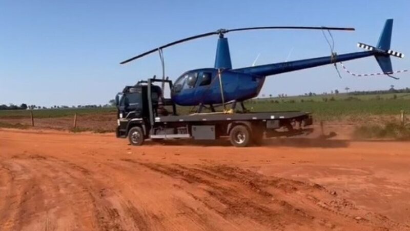 Piloto foge de abordagem de grupamento aéreo e abandona helicóptero em propriedade rural em Naviraí