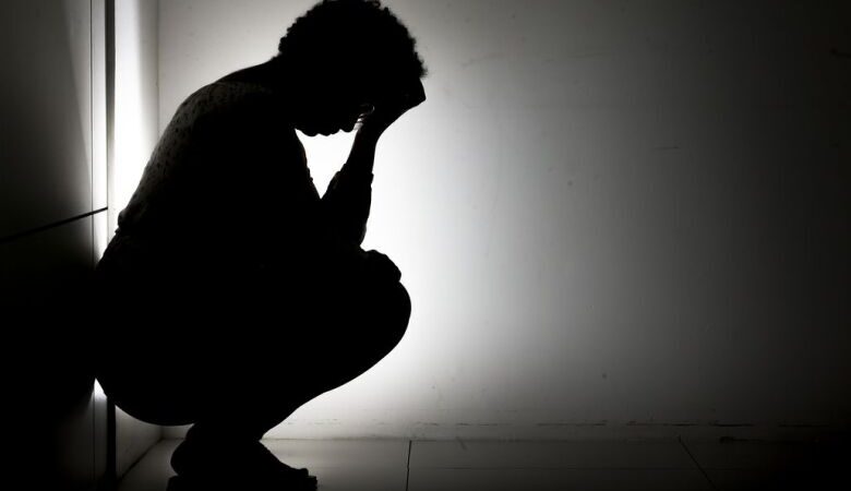 Estudo alerta para alta incidência de suicídio na adolescência