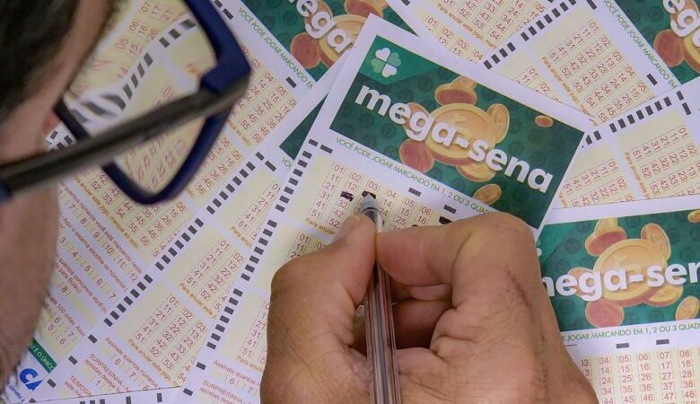 Mega-Sena pode pagar prêmio de R$ 6,5 milhões nesta terça-feira