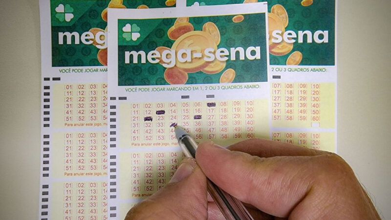 Mega-Sena vai sortear prêmio estimado em R$ 105 milhões hoje